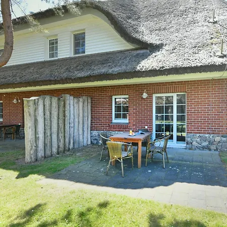 Am Gutspark Drankse Silbergras Daire